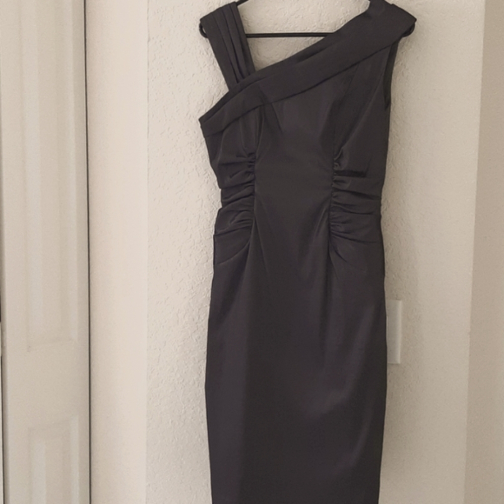 Adrianna Papell Pewter Dressy sheath dress size 6